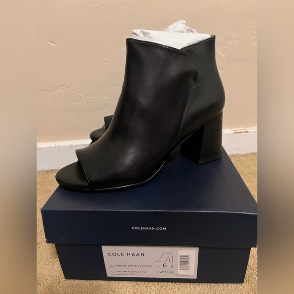 Cole Haan Anisha Bootie black - new - Picture 2 of 4